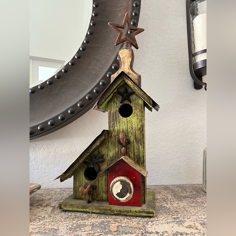 Rustic Green & Red Wooden Birdhouse Decor
